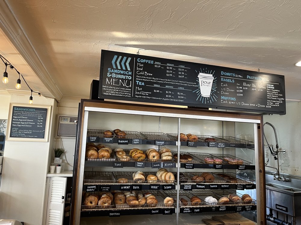 Pour Coffee & Bagel Logo