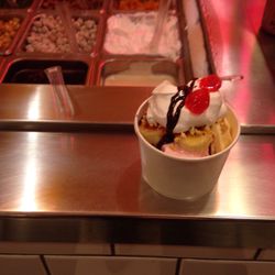 Diddys Yogurt Shoppe - Mmm