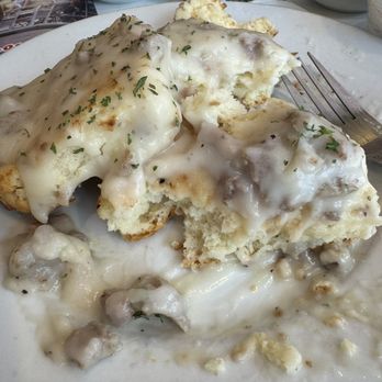 Café at The Square - Biscuits and gravy - American Near Me - New Orleans, Louisiana