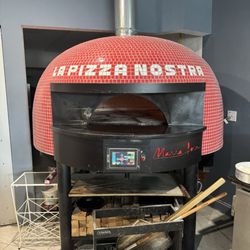 Pizza oven