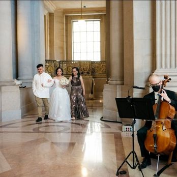 Ben Welch Snellings - My wife and I wedding in City Hall in San Francisco, Mayor's Balcony. - Musical Instruments & Teachers Near Me Ben Welch Snellings - My wife and I wedding in City Hall in San Francisco, Mayor's Balcony. - Musical Instruments & Teachers Near Me