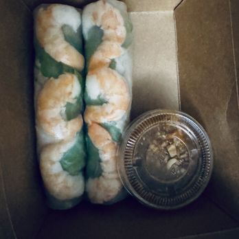 Pho and wings - Spring roll - Sandwiches Near Me - San Diego, California Pho and wings - Spring roll - Sandwiches Near Me - San Diego, California