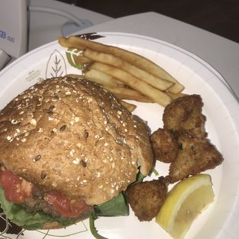 Bareburger - Rockville Centre - New American Near Me - Rockville Centre, New York
