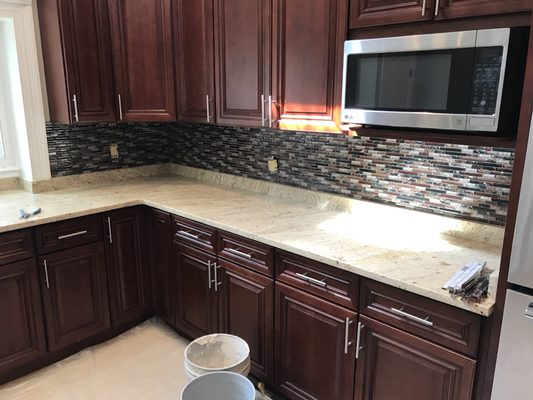Kitchen & Bath Projects - Specialized in kitchen, basement, bathroom remodeling and a host of other home improvement services, our team at City Painters LLC has over 15 years of combined experienced providing practical and prime quality solutions to meet all of the needs of our residential and commercial customers in the communities across Maryland. We offer exceptional customer-oriented and personalized services that we have designed in such a way so as to remain fully responsive to your needs, preferences, and concerns throughout a project completion. Our team is comprised of highly dedicated and talented specialists who take pride in their craft and in rendering rewarding experiences for their customers over and over. As a result of our extensive experience, we have been able to diversify our services to include multiple home improvement services, including home additions, interior and exterior painting; drywall & plastering; ceramic tile and hardwood flooring; wallpaper removal; carpentry; roofing; siding; window installations; deck building, restoration and repair; pressure wash; gutter cleaning; concrete Staining. City Painters LLC is licensed under the Maryland Home Improvement Commission to perform home improvement work.