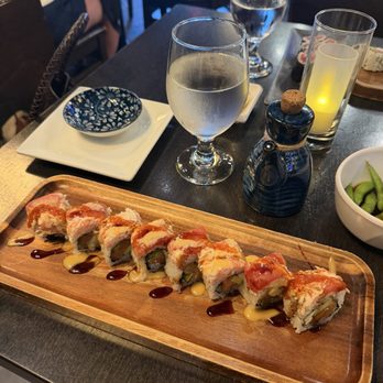 Little Katana - Sushi - Japanese Near Me - Dallas, Texas