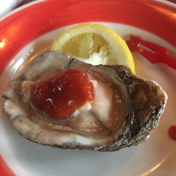 Surf Hut - Yummy! - Seafood Near Me - Destin, Florida