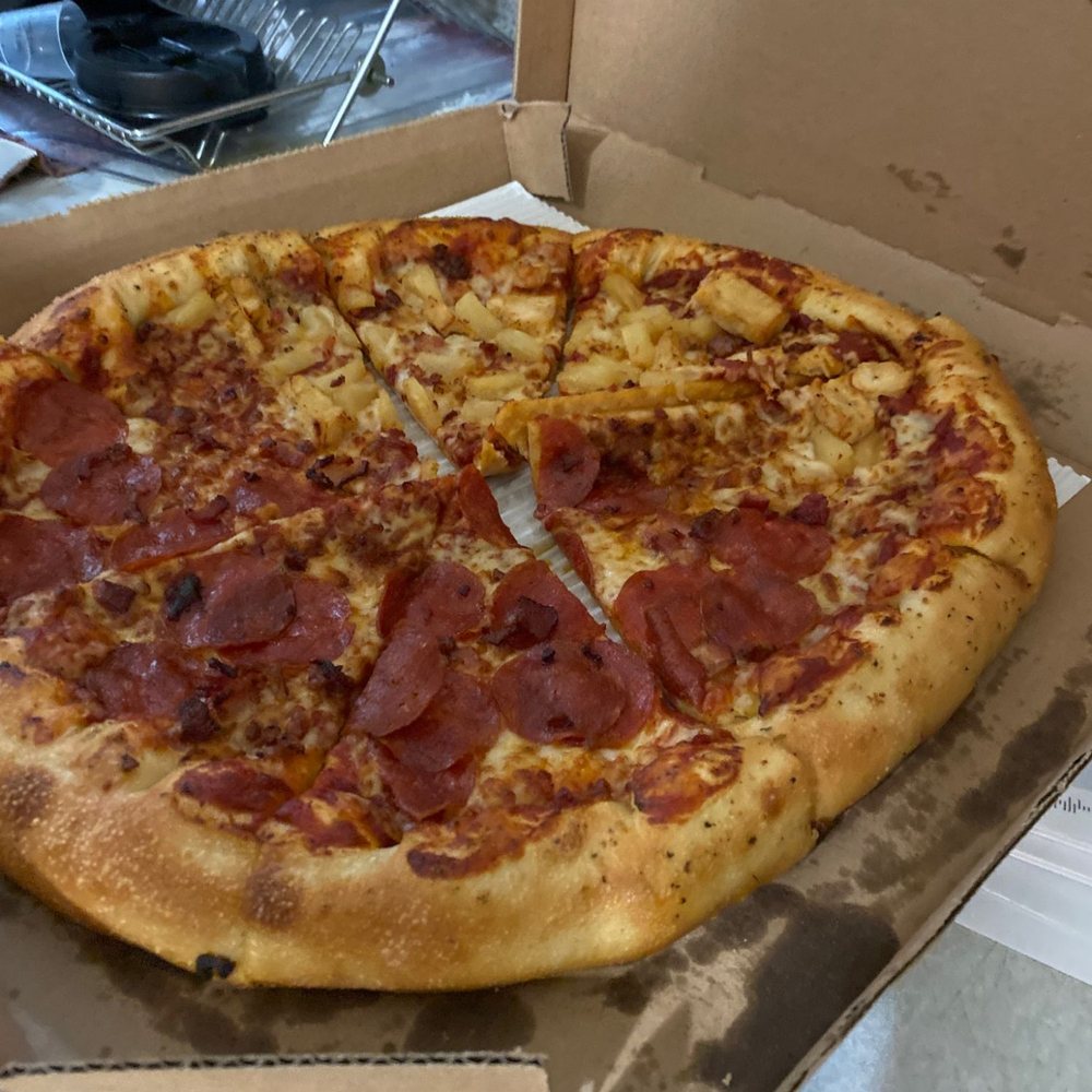 Pizza Hut - Other angle of second pizza - Pizza Near Me - Waldorf, Maryland Pizza Hut - Other angle of second pizza - Pizza Near Me - Waldorf, Maryland