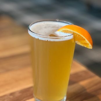 Courier Market Bar Kitchen - White Rascal - New American Near Me - Denver, Colorado