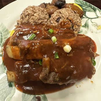 Cariblue Restaurant - Pork Ribs with BBQ Sauce - Caribbean Near Me - Modesto, California Cariblue Restaurant - Pork Ribs with BBQ Sauce - Caribbean Near Me - Modesto, California