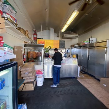 Roast Duck Kitchen - inside the shop - Chinese Near Me - Aiea, Hawaii