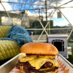 Yee-Haw Brewing Company - Knoxville - The Big Dill Burger