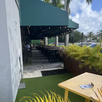 Crazy Uncle Mike's - Additional outdoor dining. - Music Venues Near Me - Boca Raton, Florida