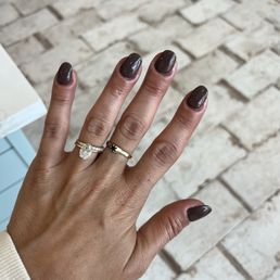 Amazing job! I love my nails!! Super clean and lovely staff