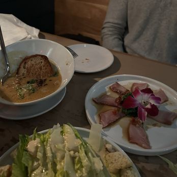 The Argonaut - Clam Chowder, Hamachi, Cesar Salad - Cocktail Bars Near Me - Atlanta, Georgia