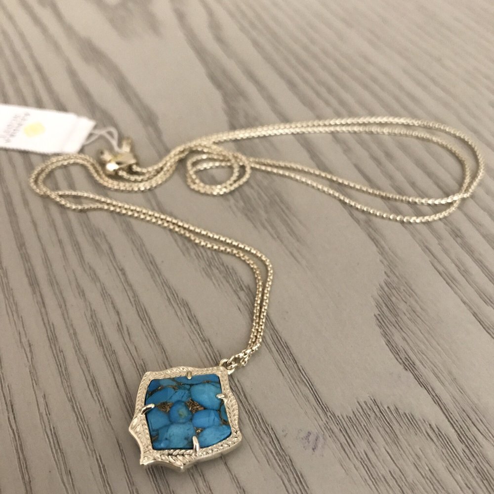 Kendra Scott - Accessories Near Me - Austin, Texas Kendra Scott - Accessories Near Me - Austin, Texas