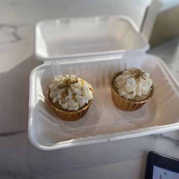 Matari Coffee - Rasmali cupcake - Coffee & Tea Near Me - Canton, Michigan Matari Coffee - Rasmali cupcake - Coffee & Tea Near Me - Canton, Michigan