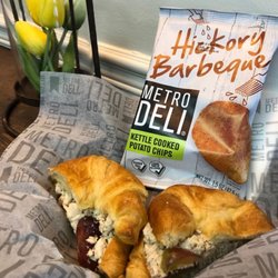 Bistro 1307 - Chicken salad