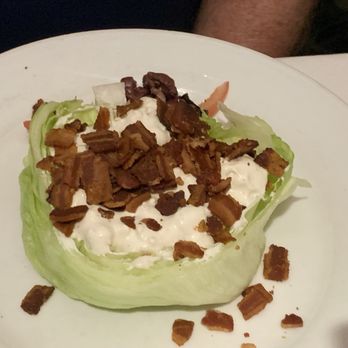 Arroyo Chop House - House salad - Steakhouses Near Me - Pasadena, California