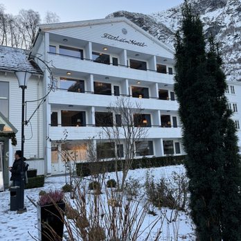 Fretheim Hotel - Freitheim in December. - Hotels & Travel Near Me - Aurland, 14 Fretheim Hotel - Freitheim in December. - Hotels & Travel Near Me - Aurland, 14