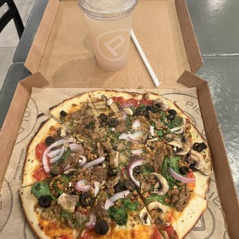Pieology Pizzeria Plantation - CYO veggie pizza - Pizza Near Me - Plantation, Florida Pieology Pizzeria Plantation - CYO veggie pizza - Pizza Near Me - Plantation, Florida
