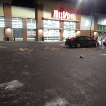 Hy-Vee - Grocery Near Me - Robbinsdale, Minnesota Hy-Vee - Grocery Near Me - Robbinsdale, Minnesota