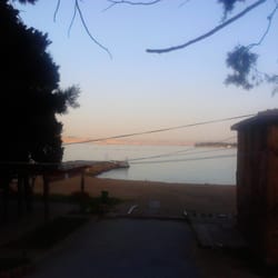 Aya Nikola Aile Plajı