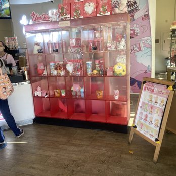 Ume Tea - Trinkets, cups...available. - Bubble Tea Near Me - Fremont, California Ume Tea - Trinkets, cups...available. - Bubble Tea Near Me - Fremont, California