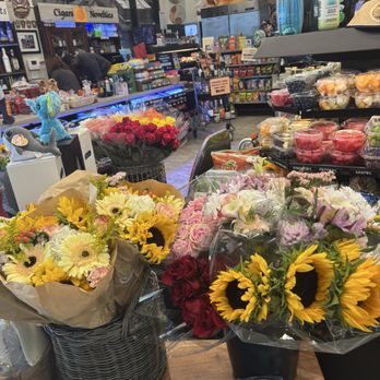 Marina Bay Market - Grocery Near Me - Quincy, Massachusetts Marina Bay Market - Grocery Near Me - Quincy, Massachusetts