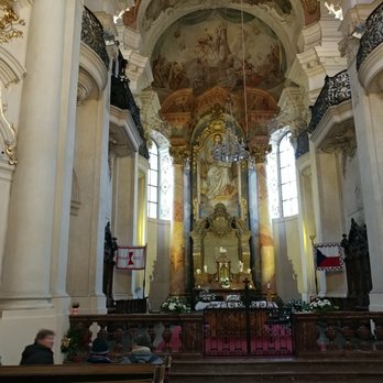 Kostel sv. Mikuláše - Impressive baroque artwork - Landmarks & Historical Buildings Near Me - Prague, Puerto Rico
