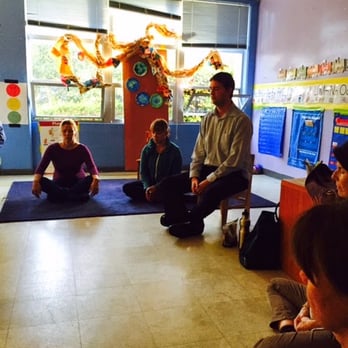 Ellis Edmunds, PsyD - Leading a mindfulness training for teachers. - Psychologists Near Me - Alameda, California Ellis Edmunds, PsyD - Leading a mindfulness training for teachers. - Psychologists Near Me - Alameda, California