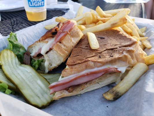 Paul & Jack's Tavern by null