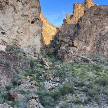 Dolly Steamboat - The colors on the steep jagged cliffs were spectacular. - Boat Charters Near Me - Apache Junction, Arizona Dolly Steamboat - The colors on the steep jagged cliffs were spectacular. - Boat Charters Near Me - Apache Junction, Arizona