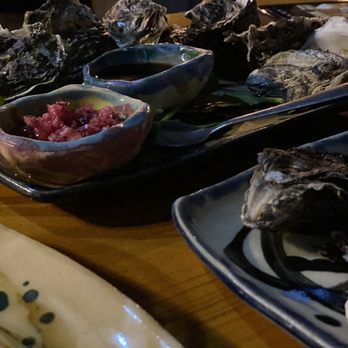 Boules - Fresh oysters are delicious - Mexican Near Me - Ensenada, BCN