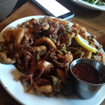 Old Dutch Hotel & Tavern - Calamari and JALAPENOS! - Hotels Near Me - Washington, Missouri Old Dutch Hotel & Tavern - Calamari and JALAPENOS! - Hotels Near Me - Washington, Missouri