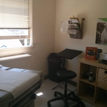 Anthony E Jones, MD - My Exam Room - Family Practice Near Me - Oakland, California Anthony E Jones, MD - My Exam Room - Family Practice Near Me - Oakland, California