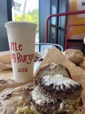 Little Big Burger by null