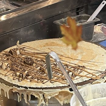 Crêpes De Luxe - Food Stands Near Me - Cleveland, Ohio Crêpes De Luxe - Food Stands Near Me - Cleveland, Ohio