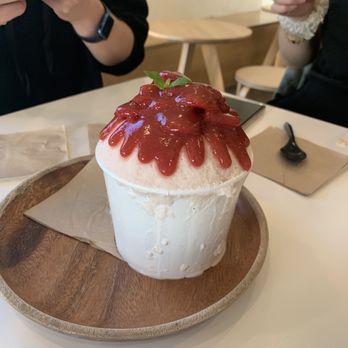 Anko - Icy Strawberry - Desserts Near Me - Los Angeles, California
