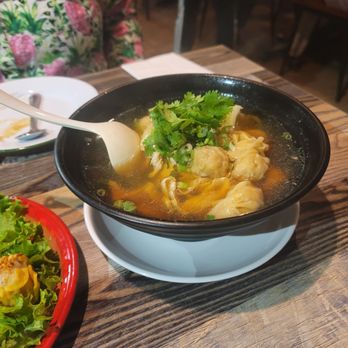 Saraya Thai Cuisine - Won Ton Soup - Thai Near Me - Burbank, California Saraya Thai Cuisine - Won Ton Soup - Thai Near Me - Burbank, California