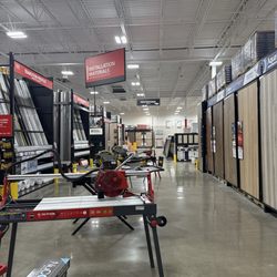 Floor & Decor