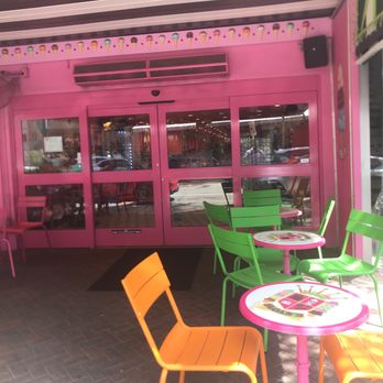Sloan's Ice Cream - Outdoor seating - Ice Cream & Frozen Yogurt Near Me - Delray Beach, Florida Sloan's Ice Cream - Outdoor seating - Ice Cream & Frozen Yogurt Near Me - Delray Beach, Florida