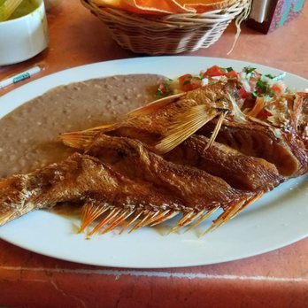 La Choza - Whole fried fish - Mexican Near Me - Cozumel, ROO La Choza - Whole fried fish - Mexican Near Me - Cozumel, ROO