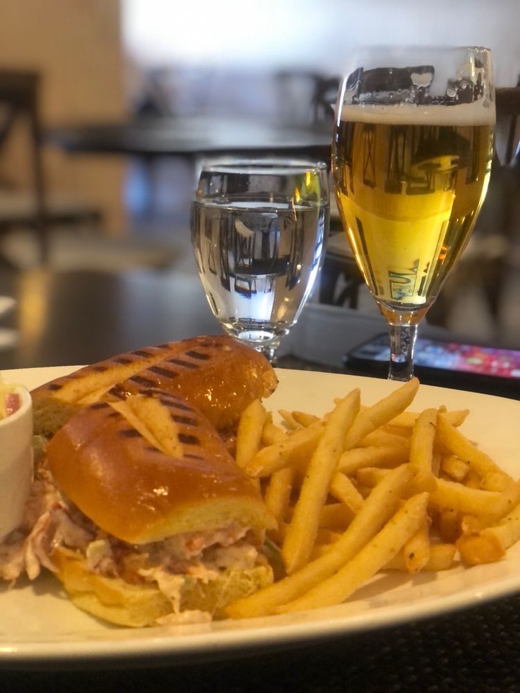 HARBOR HOUSE NORTHPORT Updated September 2024 102 Photos & 89