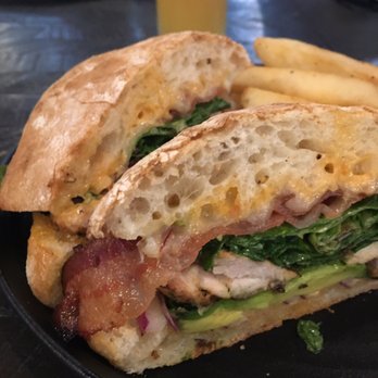 GRANVILLE - Chipotle Chicken Club Sandwich - New American Near Me - Pasadena, California