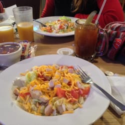 Big T's North - YUM grilled chicken salad, vegetable beef soup, and Bloody Mary.