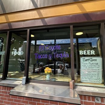 El Coyote Tacos Y Tequila - Mexican Near Me - Vancouver, Washington