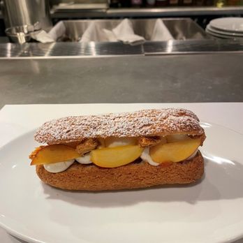 Monarque - Nectarine Eclair - Brasseries Near Me - Montreal, Quebec