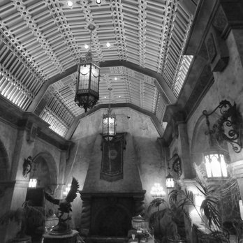 Hollywood Tower Hotel - Hotels Near Me - Orlando, Florida