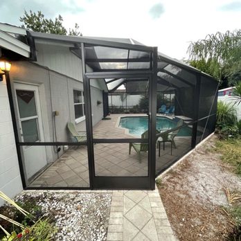 Pombo's Contracting Services - Pool screening - General Contractors Near Me - Tampa, Florida Pombo's Contracting Services - Pool screening - General Contractors Near Me - Tampa, Florida
