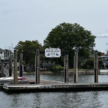 Harlem Yacht Club - Harlem Yacht Club Club Docks - Boating Near Me - Bronx, New York